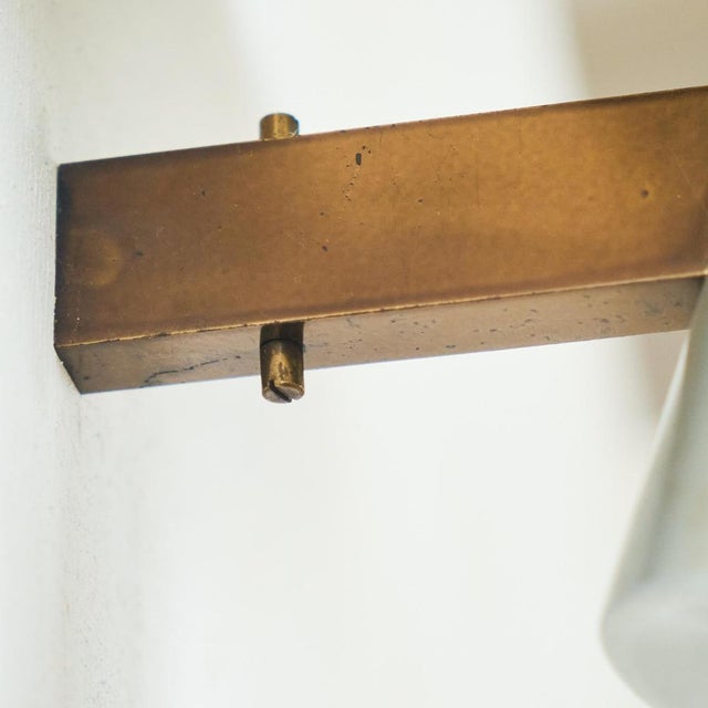 Model 225 Sconce in Aluminum and Brass by Gino Sarfatti for Arteluce, 1957 For Sale - Image 9 of 15