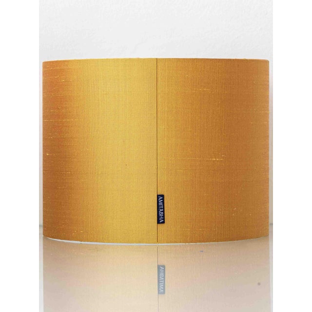 White Italian Apothecary Jar Table Lamp with New Dupion Silk Lampshade from Deruta, 1800s For Sale - Image 8 of 12