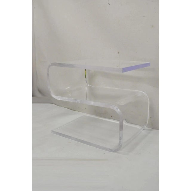 Mid-Century Modern Vintage Mid Century Modern Clear Lucite Sculptural "S" Form" 3 Tier Side Table For Sale - Image 3 of 11