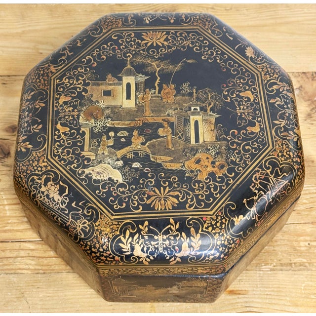 Early 20th Century Antique Chinoiserie Lacquered Tea Caddy Box For Sale - Image 5 of 13