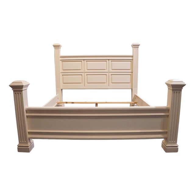 Altavista Lane Melrose Collection Contemporary Neoclassical Revival Off White King Size Bed 497-28 For Sale