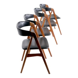 Set of Four Danish Mid Century Modern Model 31 Dining Chairs by Kia Kristiansen For Sale
