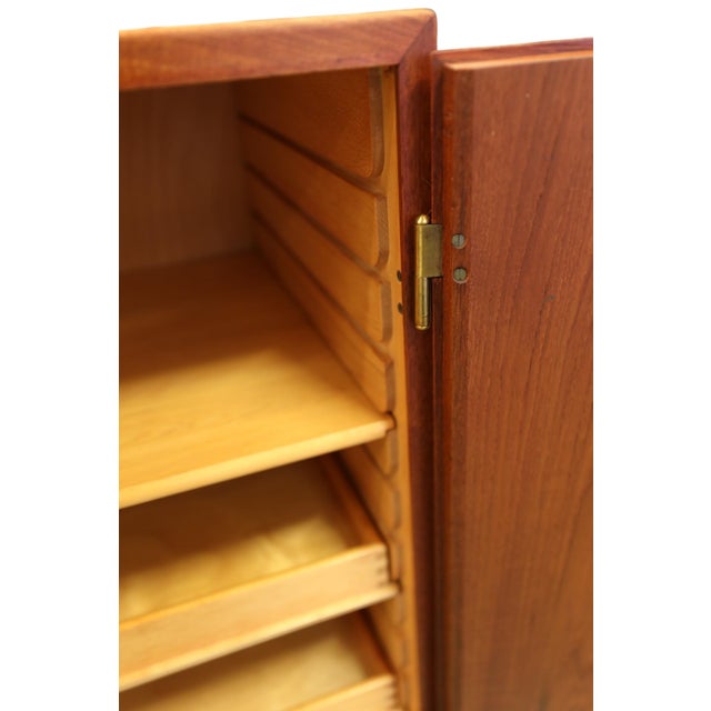 China Cabinet Model 132 in Teak by Børge Mogensen for FDB, 1960s For Sale - Image 6 of 16