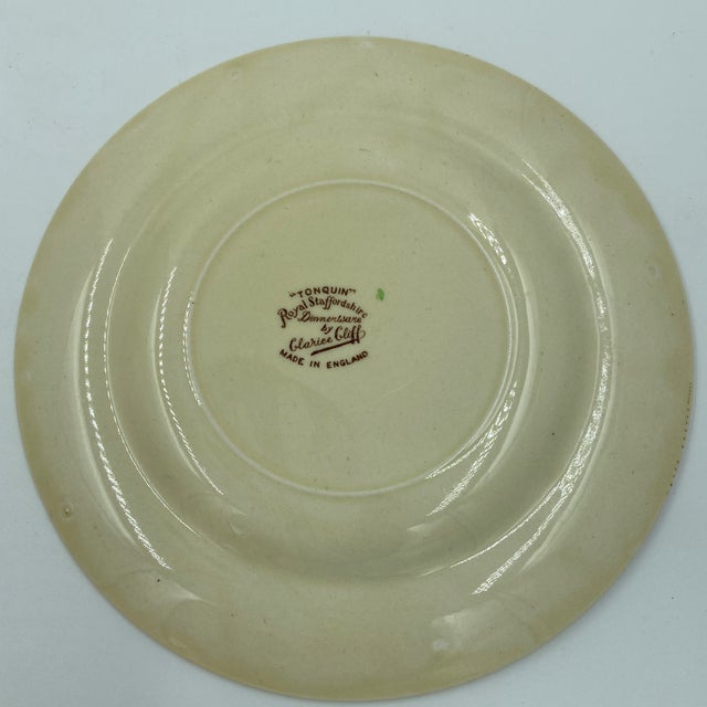 1940s Vintage Royal Staffordshire "Tonquin" Mulitcolor Salad Plates by Clarice Cliff – Pair For Sale - Image 5 of 12