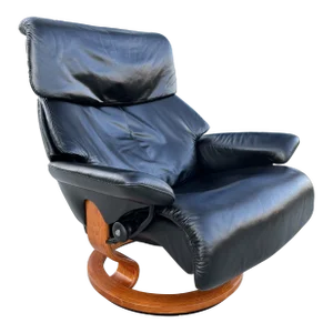 Stressless Model ‘Reno’ Chair Size Large With Teak Base in Black Paloma Leather