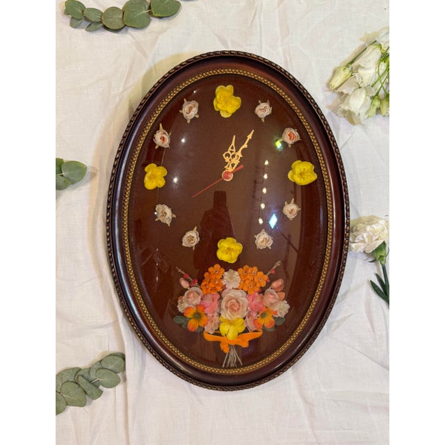 Large Wall Clock in Domed Frame, in Very Good conditions. Designed 1980 to 1989