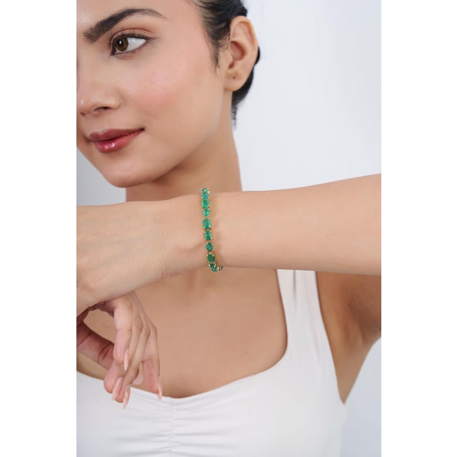 Not Yet Made - Made To Order 19.98ct Mix-Cut Natural Zambian Emerald Statement Bracelet in 14k Yellow Gold For Sale - Image 5 of 17
