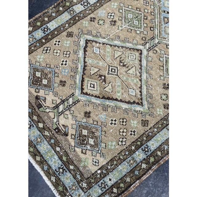 Turkish Turkish Vintage Rug 2'4" x 4'4" #16705 For Sale - Image 3 of 8