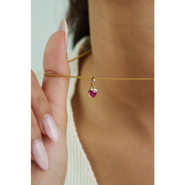 Ruby Red Victorian Heart-Cut Natural Ruby Bezel Set Solitaire Pendant in 14k Gold For Sale - Image 8 of 15