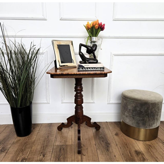 1950s Italian Neoclassical Biedermeier Walnut Inlay Tripod Chess Games or Side Table, 1950s For Sale - Image 5 of 9