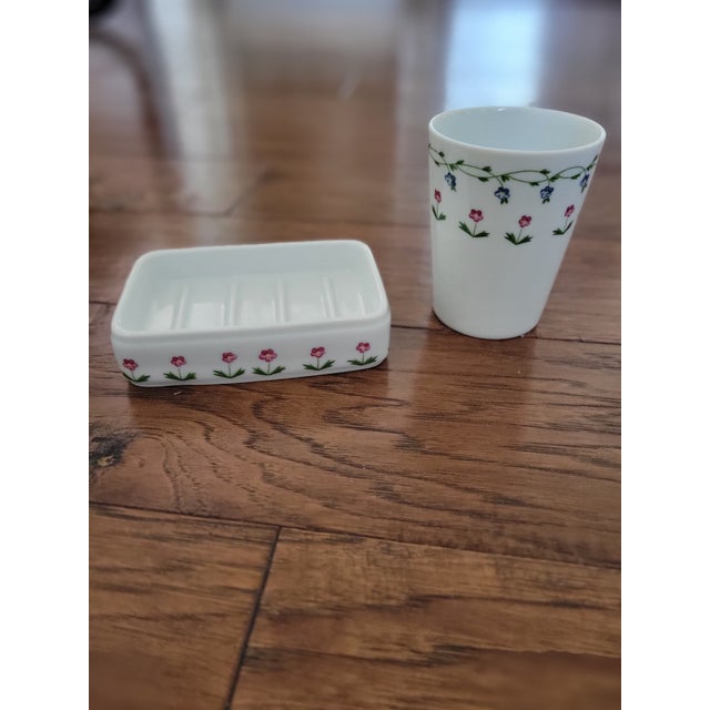 These adorable French bath accessories would be perfect for a little girl. Blue and pink flowers on crisp white Limoges...