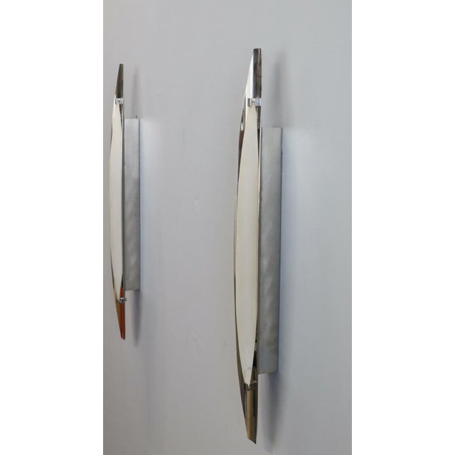 1960s Model 2254 Wall Lights in Crystal and Nickel-Plated Brass by Max Ingrand for Fontana Arte, 1960, Set of 2 For Sale - Image 5 of 15
