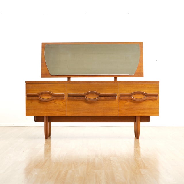 Mid-Century Modern 1960s Mid Century Dresser Vanity by Wrighton Furniture, Attributed For Sale - Image 3 of 12
