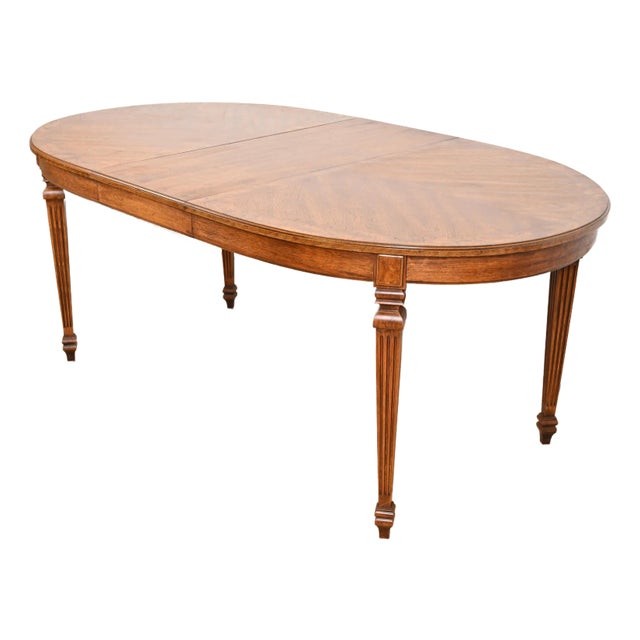 Thomasville French Regency Louis XVI Walnut and Burl Wood Extension Dining Table, Circa 1960s For Sale