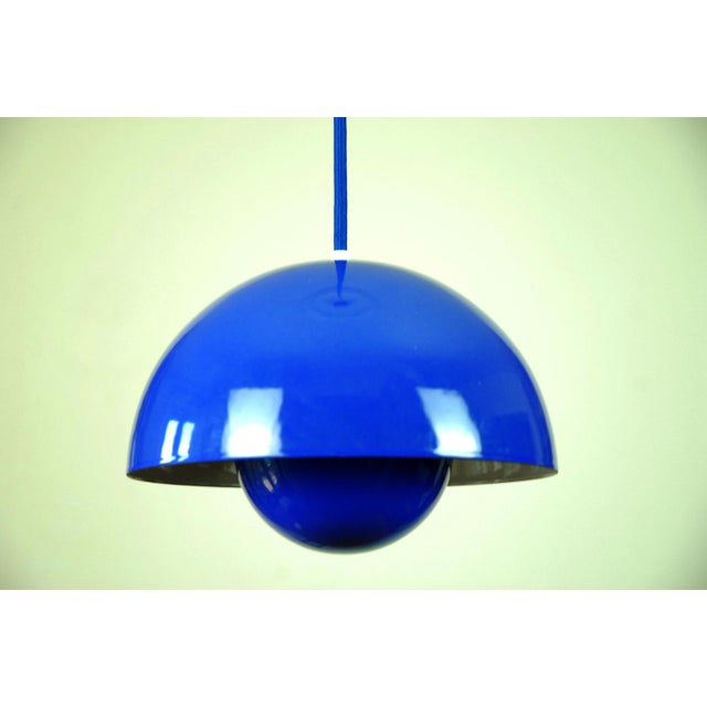 Original VP1 Flowerpot Pendant Lamp by Verner Panton for Louis Poulsen, 1970s For Sale - Image 3 of 9