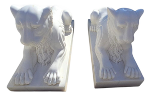 Italian Artist, Lion Sculptures, Late 20th Century, White Marble, Set of 2