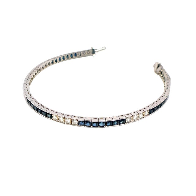 Modern Platinum Diamond and Blue Sapphire Tennis Bracelet For Sale - Image 3 of 10