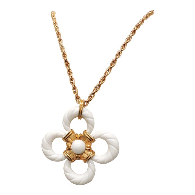 Vintage 1970s Signed Napier White Resin Pendant Necklace For Sale