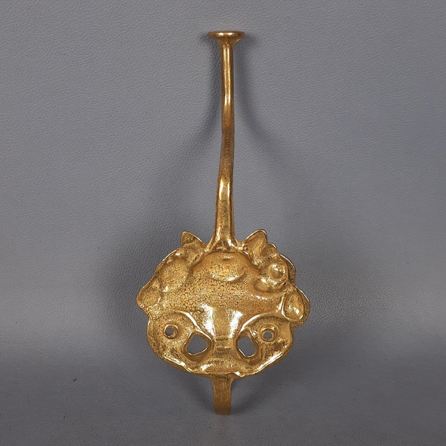 1960s Lombard Brass Coat Hangers with Rose Baskets, Italy, 1960s, Set of 4 For Sale - Image 5 of 12