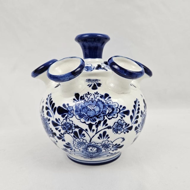 1930s Vintage Delft Blue Tulipiere Vase For Sale - Image 5 of 6