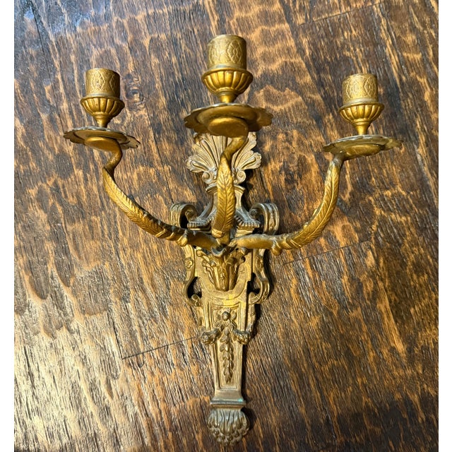 Antique 19th-Century Louis XVI Style Patinated Bronze Three-Light Wall Sconce For Sale - Image 9 of 13