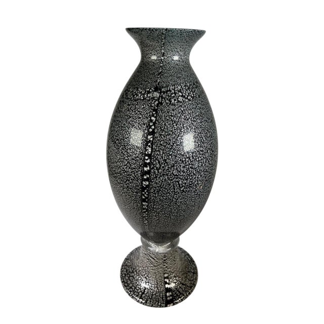 Murano Vase With Very Bright Silver Inclusions For Sale In Dallas - Image 6 of 8
