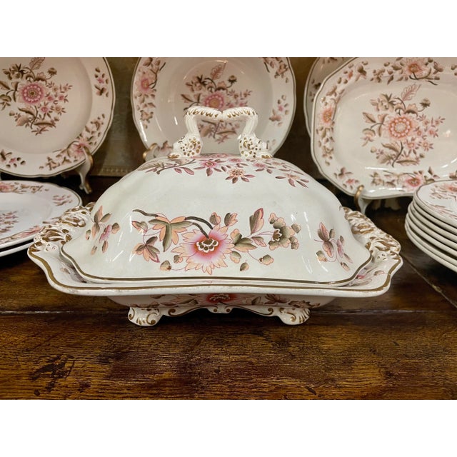Mid 18th Century 1832 Spode Pattern 5168 Dinner Service- 35Pieces For Sale - Image 5 of 11