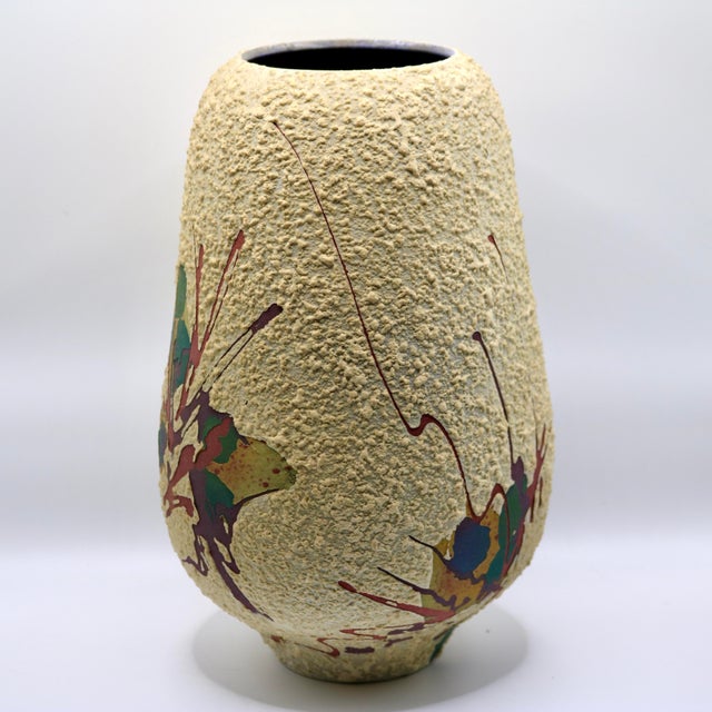 Late 20th Century 1993 Large Textured Studio Art Pottery Vase With Vibrant Abstract Botanical Glaze For Sale - Image 5 of 9
