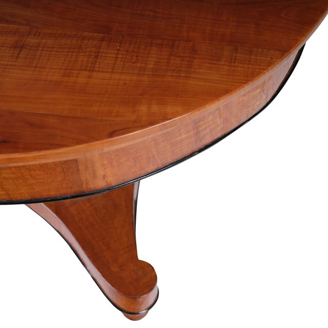 Extendable Salon Table in Cherrywood, 1830s For Sale - Image 5 of 9