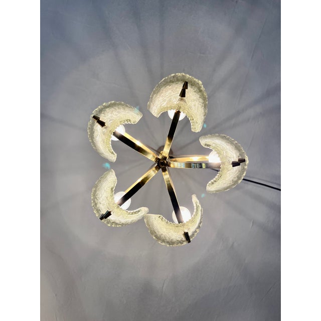 Mid-Century Modern Chandelier in Brass and Textured Glass by J. T. Kalmar for Kalmar, 1960s For Sale - Image 3 of 7
