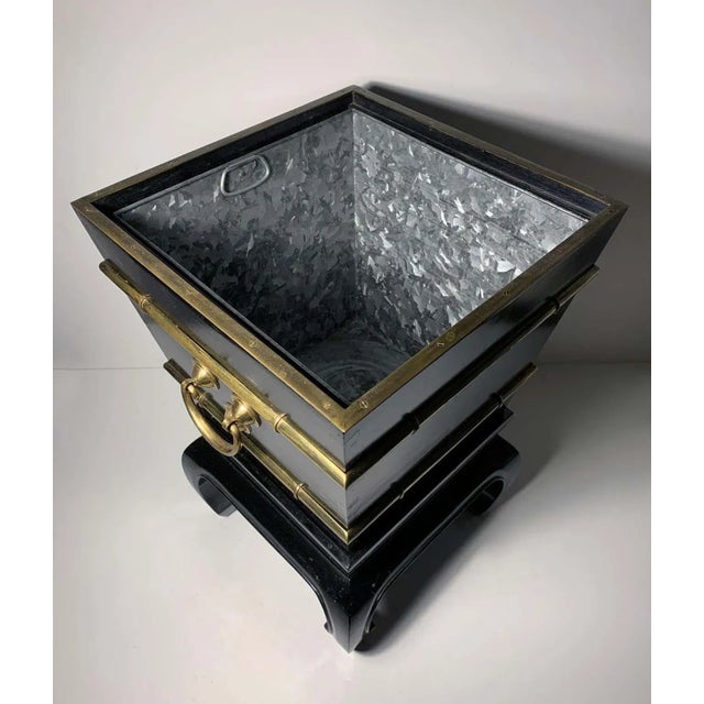 Metal Vintage Hollywood Regency Chinoiserie Oriental Planter Side Table For Sale - Image 7 of 10
