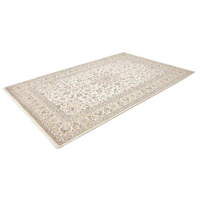 Hand-knotted Kashan Oriental Rug | Knot density: 200,000/m² | Material: 100% virgin wool | Size: 196 x 304 cm Kashanrug...