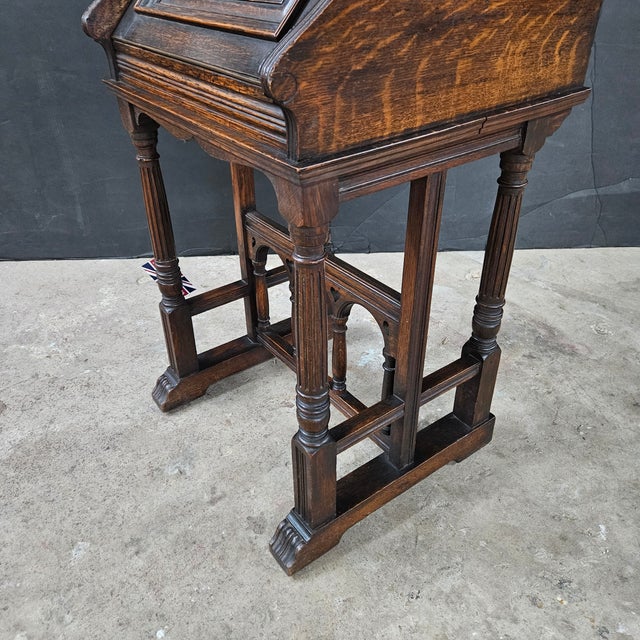 English Antique Oak Secretary/Bureau/Lecturn With Carved Front Fall on Turned Leg Base For Sale - Image 3 of 17