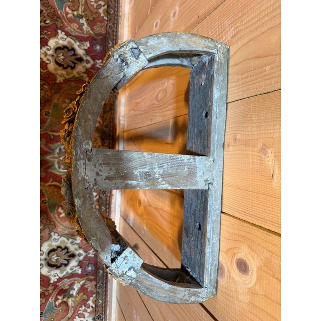 Louis XVI Style Console in Gilded and Carved Wood For Sale - Image 6 of 13