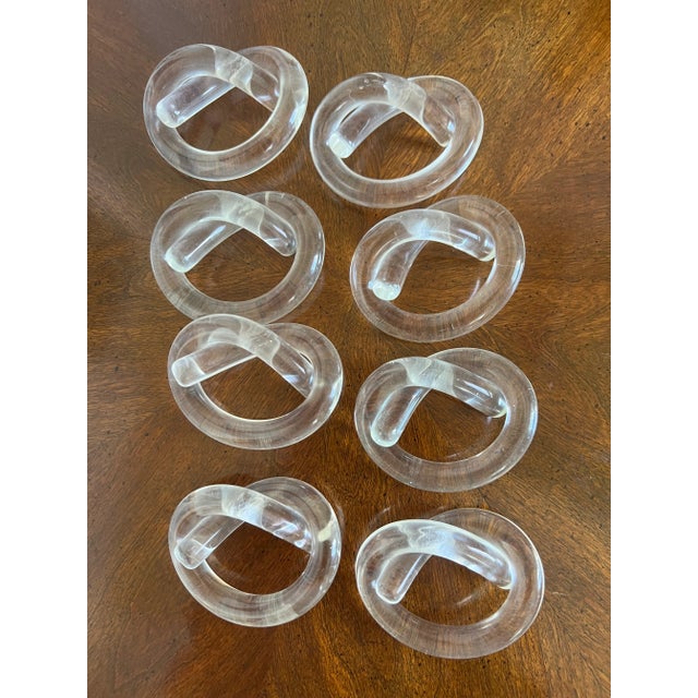 Dorothy Thorpe 1970s Lucite Pretzel Napkin Rings- Set of 8 For Sale - Image 4 of 4
