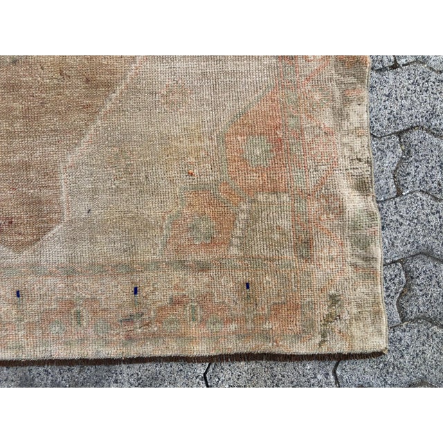 1960s Oushak Traditional Bohemian Wool Rug For Sale - Image 10 of 11