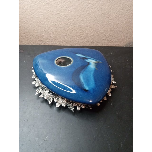 Blue 1970s Exquisite Signed Georgetown Art Studio Pottery Ikebana Vase W/ Flower Frog For Sale - Image 8 of 8