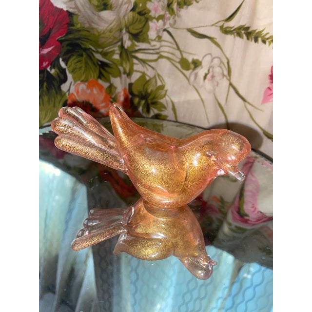 1960s 1960s Archimede Seguso Murano Art Glass Bird With Gold Inclusions. For Sale - Image 5 of 6