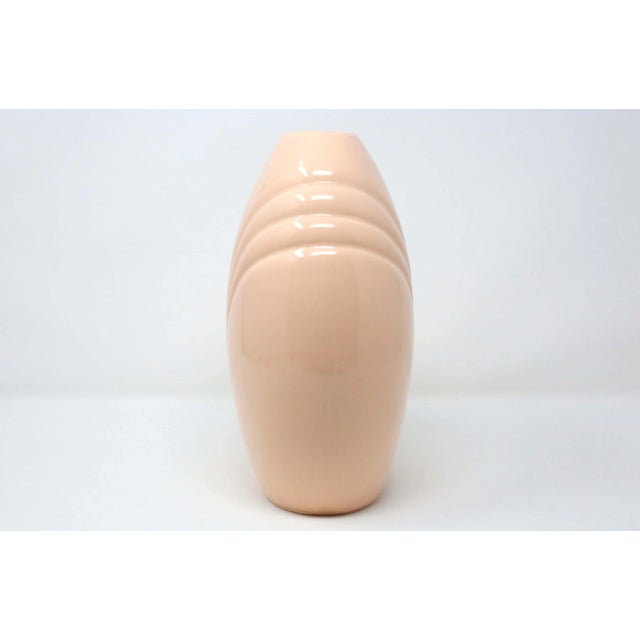 1980's Peach Art Deco Ceramic Vase For Sale - Image 4 of 7