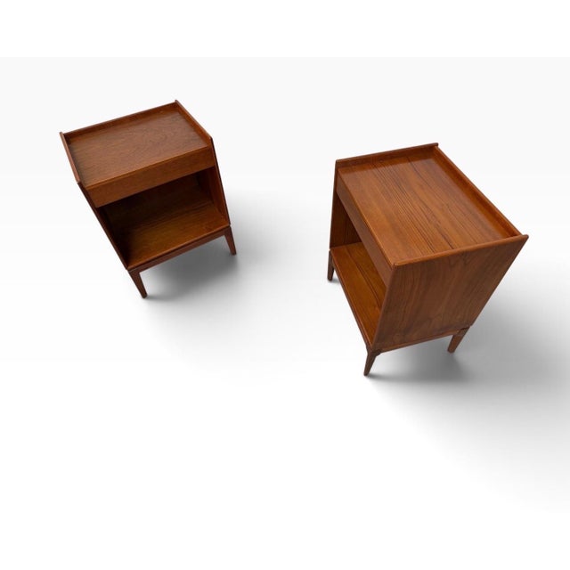 Mid-Century Danish Modern Søborg Møbelfabrik Teak Nightstands - Set of 2 For Sale In Philadelphia - Image 6 of 10
