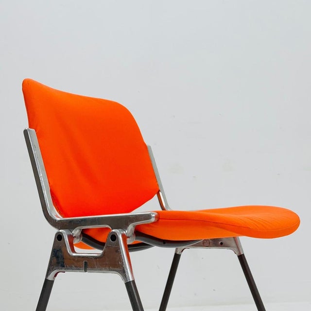 Mid-Century Stacking Orange Fabric Chair by Giancarlo Piretti for Anomima Castelli, 1960s For Sale - Image 3 of 11