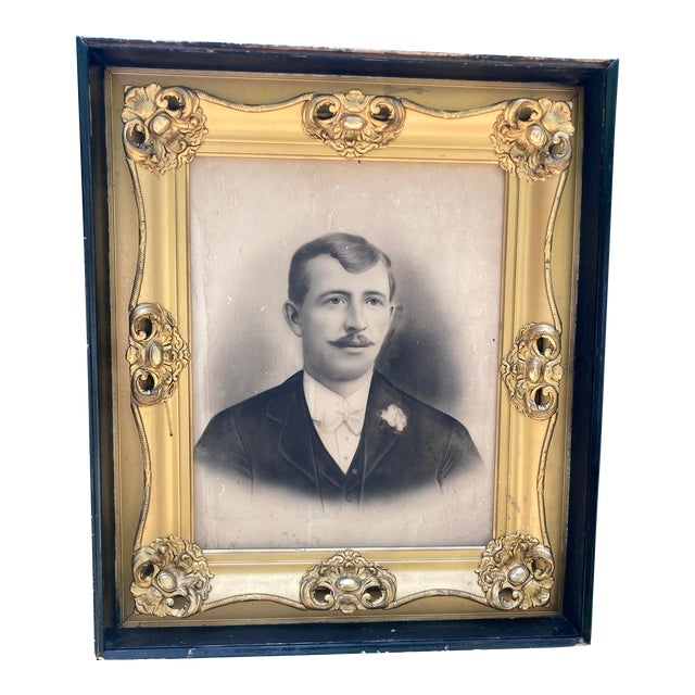Large Antique Gold Frame With Antique Print of a Distinguished Man For Sale