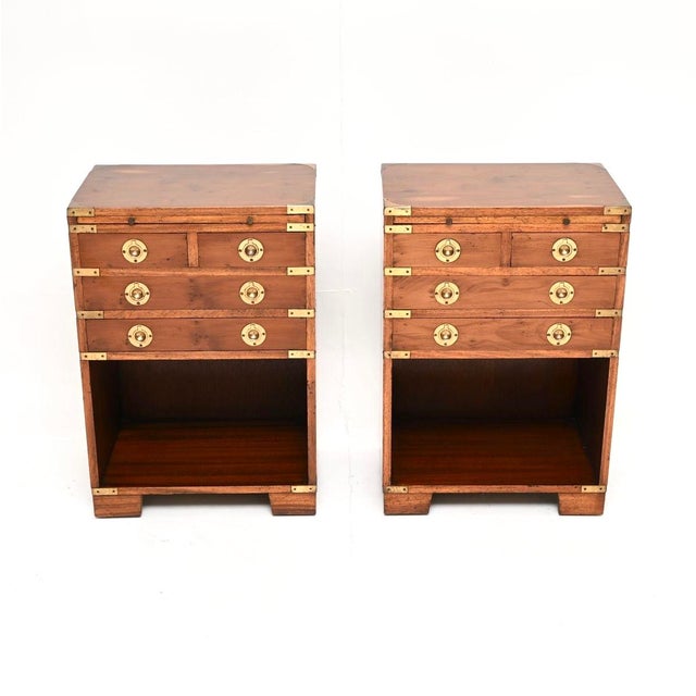 Vintage Military Campaign Bedside Cabinets in Yew Wood, 1930, Set of 2 For Sale - Image 3 of 11
