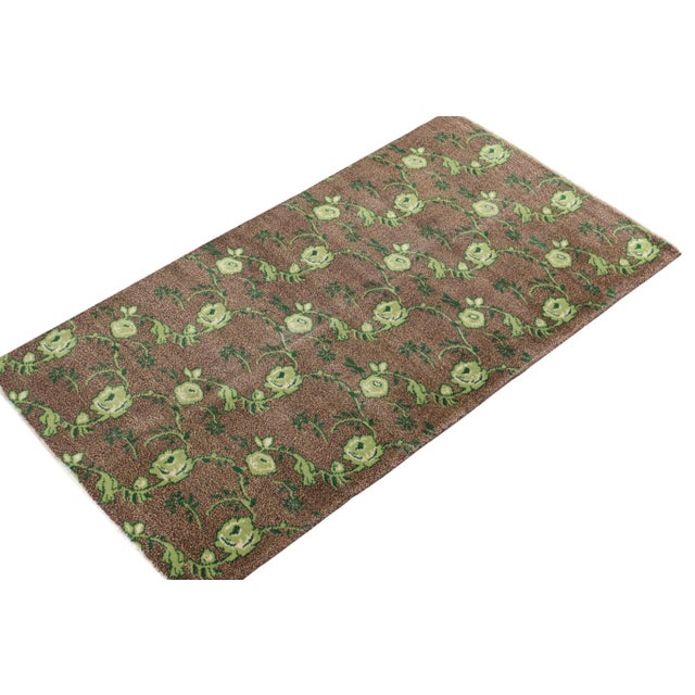 Traditional 1960s Vintage Distressed Rug in Red, Blue, Beige Floral Pattern For Sale - Image 3 of 6