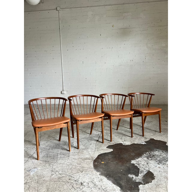 Mid-Century Modern Newly Refinished Teak Dining Chairs by Helge Sibast for Sibast Mobelfabrik - Set of 4 For Sale - Image 3 of 6