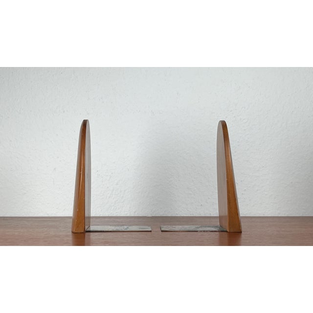 Mid-Century Scandinavian Bookends in Wood, 1960s, Set of 2, in Very Good conditions. Designed 1960 to 1969