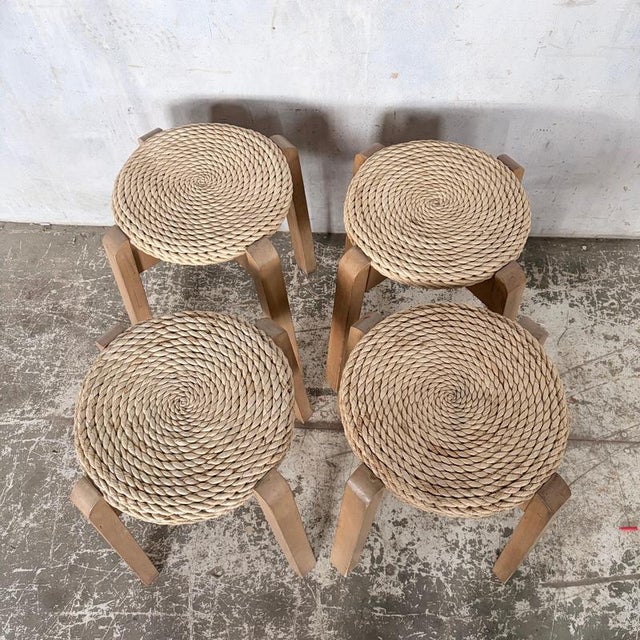 Mid-Century Modern Stackable Rush Woven Stools, 1960s, Set of 4 For Sale - Image 6 of 10