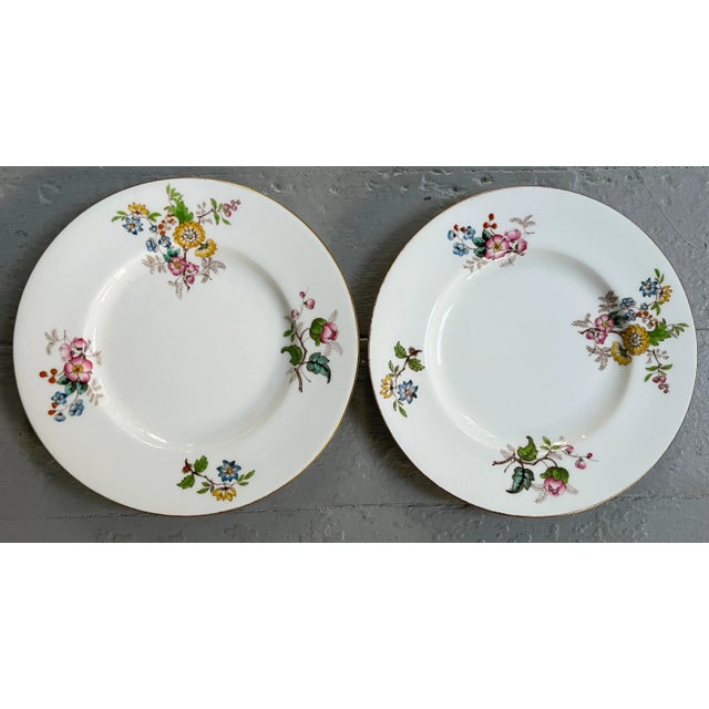 Early 20th Century Early 20th Century Minton Porcelain Small Bread Plates in a Flower Sprig Pattern - Set of 5 For Sale - Image 5 of 13