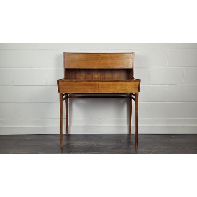 Mid-Century Modern Desk, 1960s For Sale - Image 11 of 11