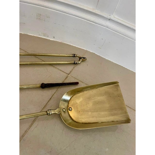 Antique Victorian quality set of 3 brass fire irons consisting of a shovel, poker and fire tongs H 67.5 x W 11.5 x D 3 cm...